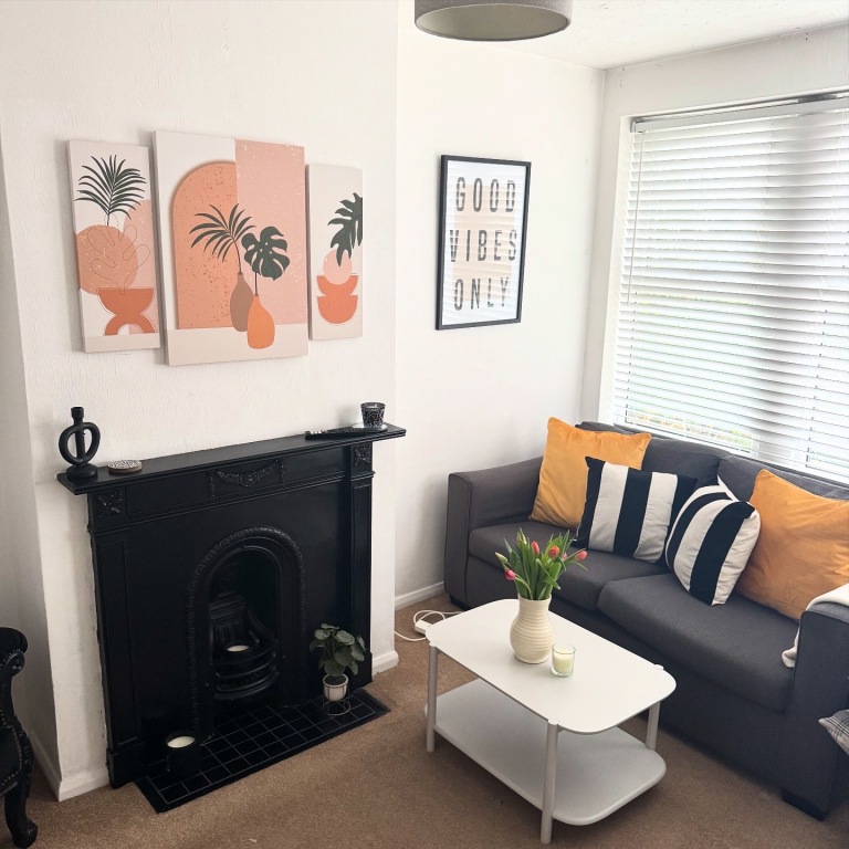 cosy home moulsham